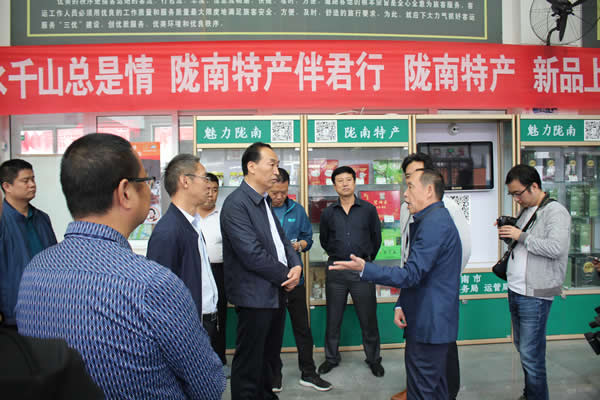 市安委辦主任、安監(jiān)局局長李永宏一行到隴運集團(tuán)公司檢查指導(dǎo)工作