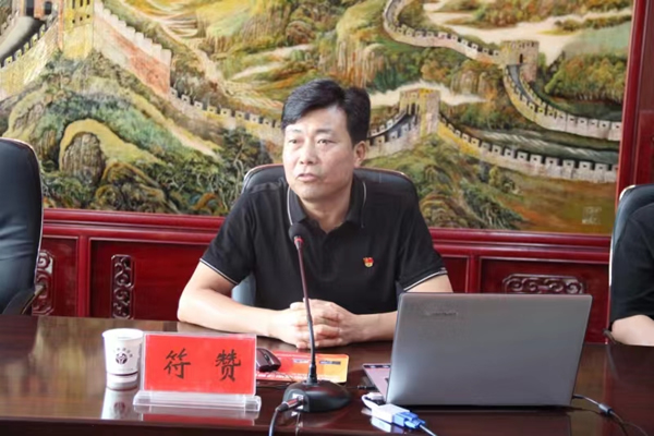市政府國資委黨委委員、副主任符贊到隴運集團公司開展講授 黨紀學習教育專題 黨課暨“七一”慰問活動